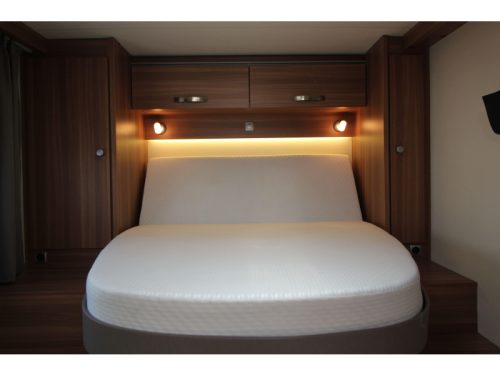 Weinsberg CaraLoft Queen bed + Drop-down bed photo: 22