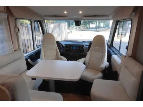 Hymer B-MC I 690 Bomvol optie! Foto: 11