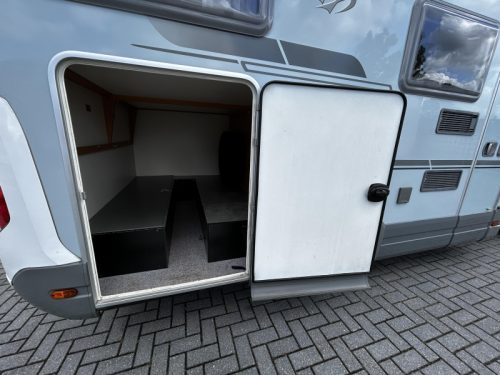 Knaus Sport TR Alkoven/Querbetten/2008/Klima Foto: 5