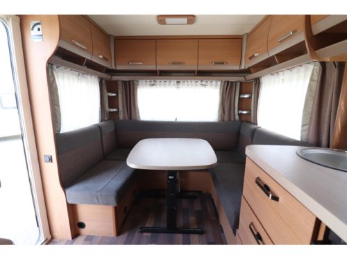 Knaus Sport 450 FU Voortent/ Fietsendrager foto: 6