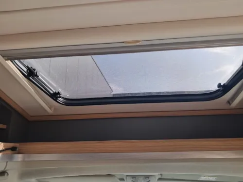 Dethleffs Trend T 6717 - Airco - Fietsenlift  foto: 8