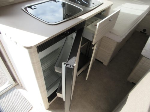 Dethleffs C'Joy 460 LE MIT RANGIERHILFE UND BOILER Foto: 10