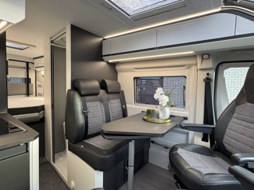 Adria Twin Supreme 640 SGX 160 hp AUTOMATIC 9-Speed Euro6 Fiat Ducato 8 Maxi **Adjustable height single beds/4 seats/Awning/ photo: 8