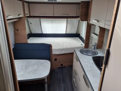 Knaus Sport 500 KD - Etagenbett - Klimaanlage Foto: 3