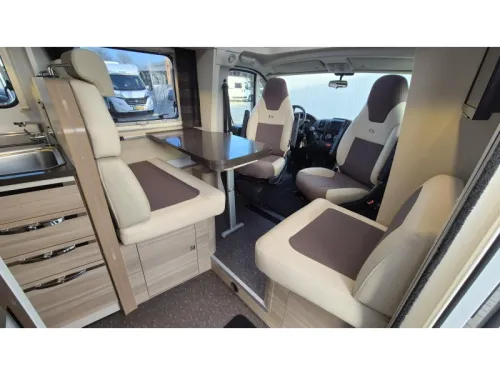 Adria Coral S Queensbed / Topzustand! Foto: 6