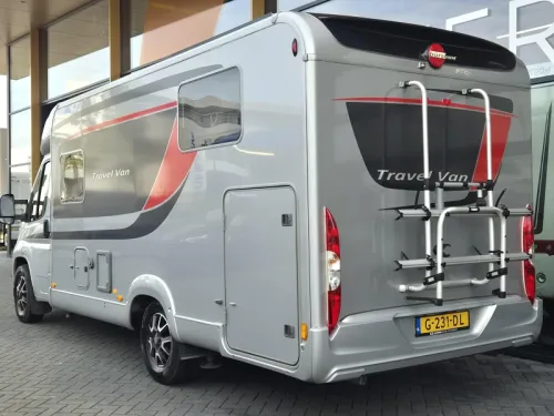 B&uuml;rstner Travel Van 690 G L&auml;ngsbetten Foto: 4