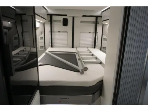 Adria Twin Supreme 640 SGX AUTOMATIK/160PS/KLIMAANLAGE Foto: 20