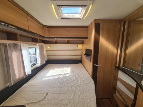 LMC Passion 440 D Vorzelt und Mover Foto: 12