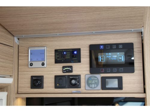 Niesmann+Bischoff Flair 920 EK Single beds - Full option photo: 53