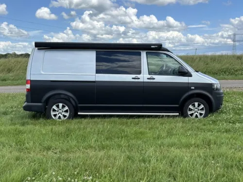 Volkswagen T5 photo: 2