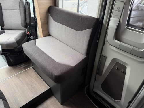 Knaus LIVE Wave 700 MEG Platinum Sel Foto: 10
