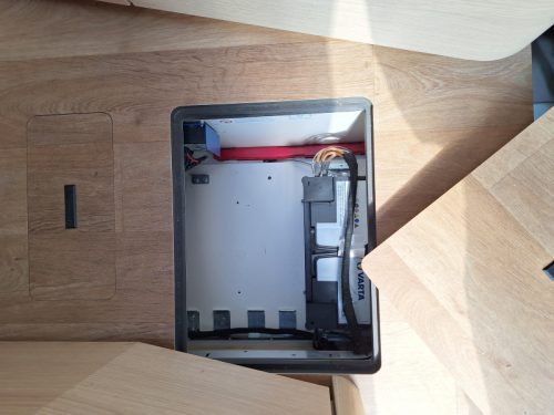Hymer B-MC T 580 2 SINGLE BEDS+LEVELING SYSTEM photo: 6