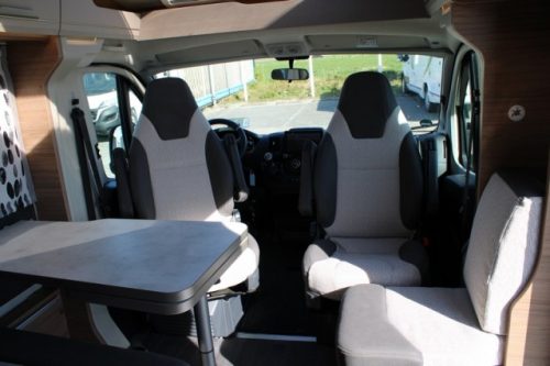 Junger Knaus VanSation 650 Peugeot 2.2 l/ 165 PS mit nur 7.873 km Einzelbetten (45  Foto: 23