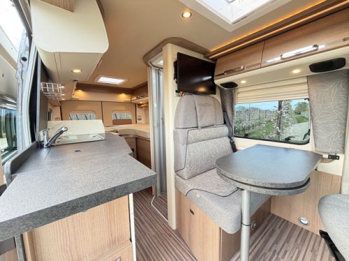 Malibu 600 LE Automatic Diesel/Elec. Heating/Solar/Towbar/Gas alarm/160HP/Longitudinal beds/10&rdquo; Navi/Full options! 2023 photo: 7