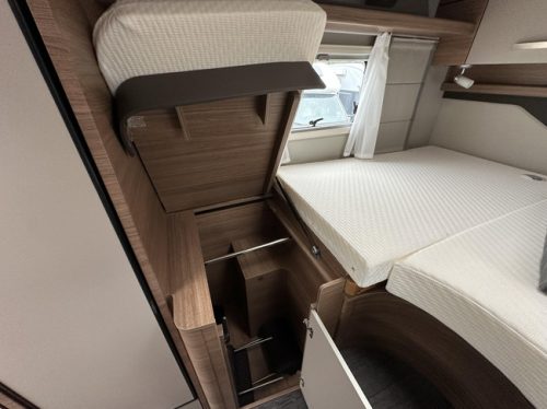 Knaus L!ve I 650 MEG LENGTE BEDDEN  AUTOMAAT foto: 18