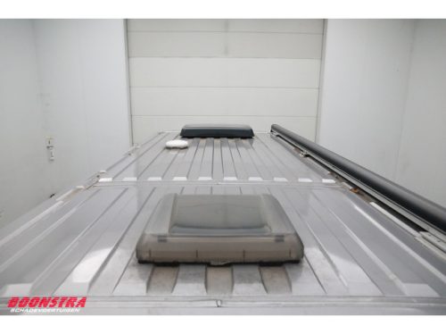 Knaus Lifetime K250/4 2.2 M. Jet L&auml;ngsbetten Mittlere K&uuml;che Sitzgruppe Tempomat Navi Kamera AHK Klimaanlage Foto: 8