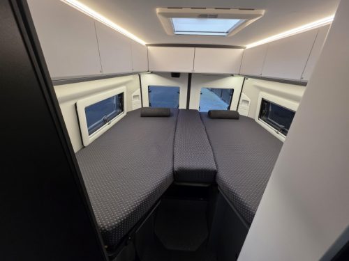 Adria Twin Supreme 640 SLB foto: 9