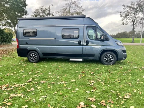 Knaus Van I 5.99 meters 9T automatic photo: 1