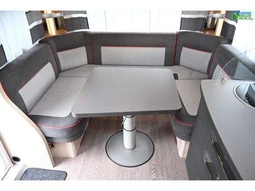 Hobby De Luxe 460UFe photo: 8