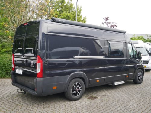 Sunlight Cliff 640, 6.40 Meter Van conversion, Single beds photo: 23