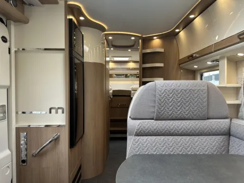 Carthago Malibu 490 I LE Upper cabinets, Lithium  photo: 13