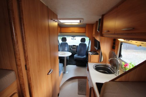 Konings Pathfinder P2012 photo: 15