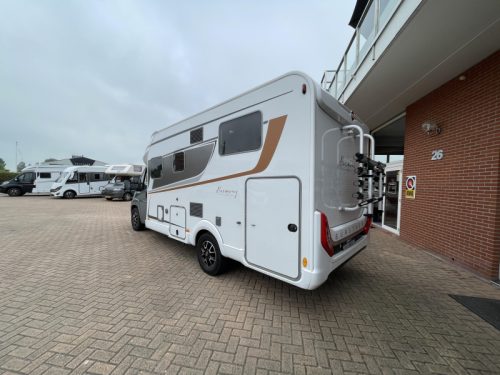 B&uuml;rstner Lyseo Harmony Line 690 G Flat floor/4 berths photo: 3