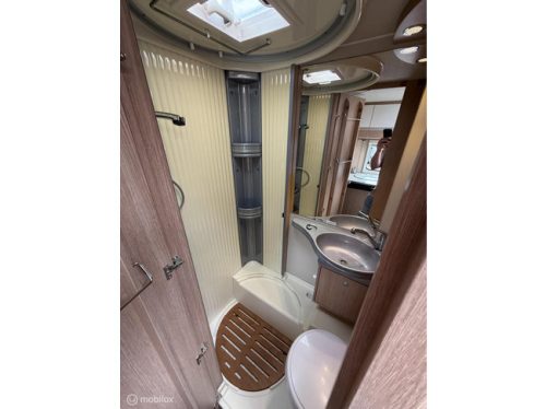 Sunlight T66 Single beds! Automatic! photo: 10