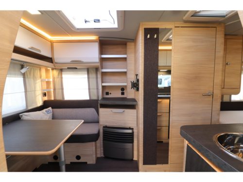 Knaus Sudwind 60 Years 460 EU Markise/ Rangierhilfe/ Fahrradtr&auml;ger Foto: 11