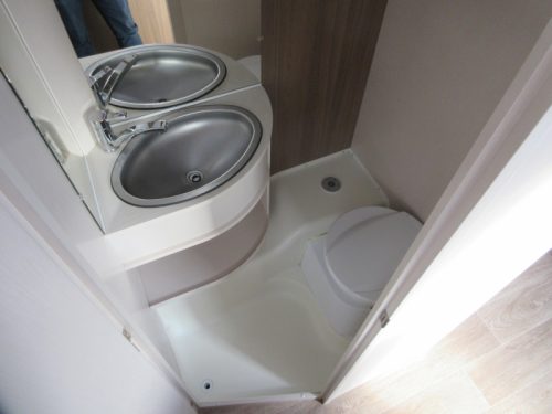 Dethleffs C'Joy 460 LE LIGHTWEIGHT/ WITH MOVER photo: 12