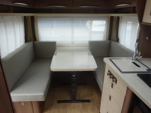B&uuml;rstner Averso 460 TS photo: 12