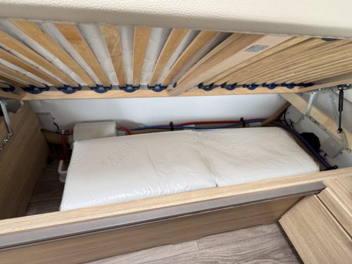 Fendt Bianco Selection 465 TG Single beds - Awning photo: 13