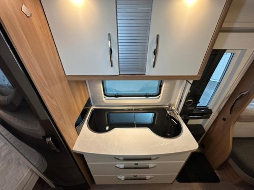 Hobby De Luxe 495 UL IC Silverline photo: 20