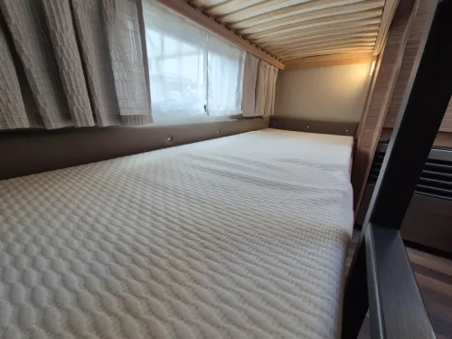 Weinsberg CaraOne Edition HOT 500 FDK Bunk bed photo: 19