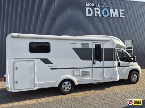 Adria Coral Axess 670 SC Lit central, porte-v&eacute;los photo : 0