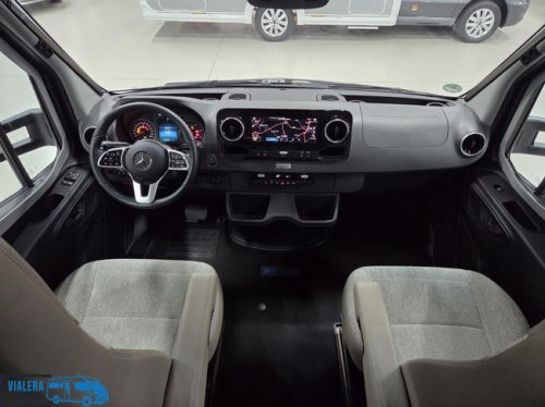 Hymer BMC-T 580 *Automatic 177hp* LED headlights* New condition!! photo: 9