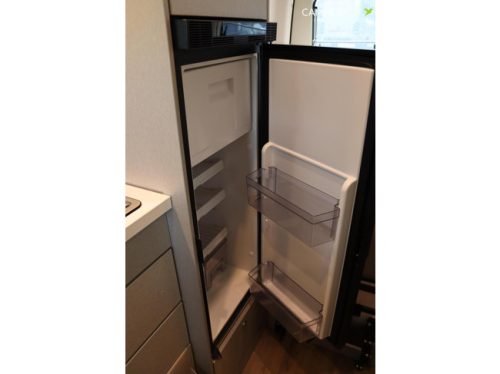 Autocaravana Hymer Free S 600 Blue Evolution 170cv Autom&aacute;tica | Techo elevable | 5,93m | Control de crucero adaptativo | Bearlock | Paneles solares | Toldo | Llantas de aleaci&oacute;n ve foto: 15