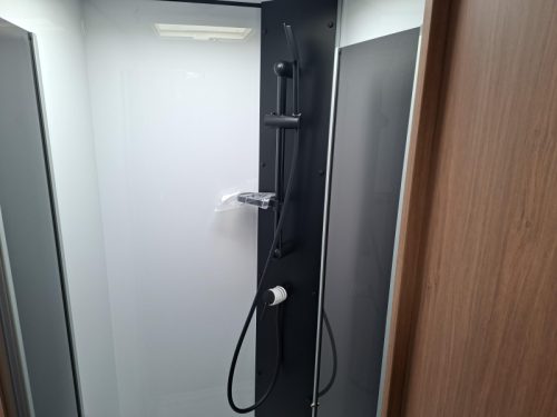 Chausson 777 Titanium Ultimate Einzelbetten XL Garage Foto: 21