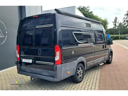 Karmann Davis 620 Automatic / single beds photo: 2