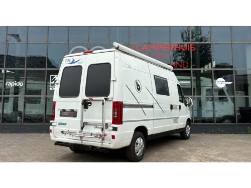 P&ouml;ssl 2win TJL,560,Fixed bed,Awning photo: 3