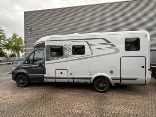 Hymer B-MC T 680 LITHIUM-SOLAR-INVERTER photo: 5