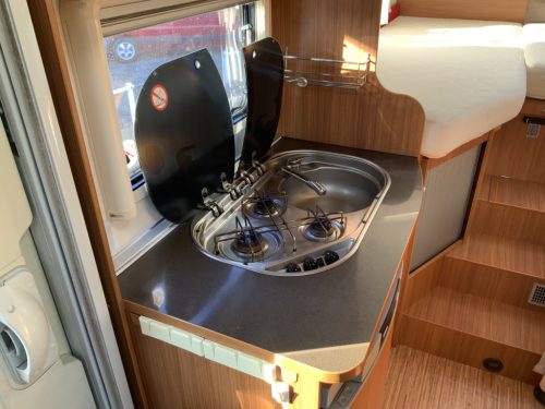 Adria Compact SL 2.3 MultiJ. 130 HP Semi-integrated, Single beds, Year 2010 Camper Centrum On the Road at Noorderringweg 4 in Marum. photo: 11