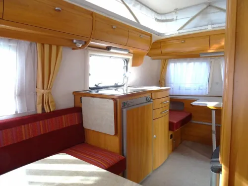 Eriba Touring 410 GT sehr sch&ouml;ne Ausf&uuml;hrung Foto: 3