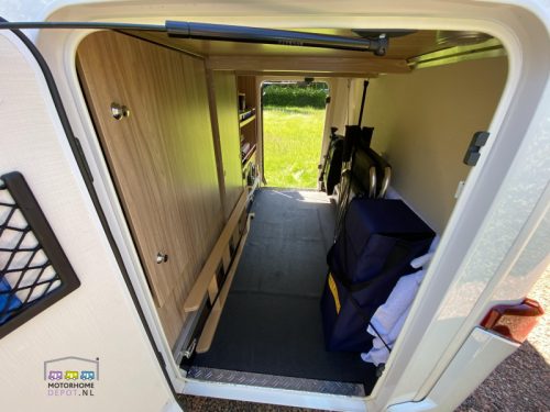 Hymer Exsis-T 374 Crossover 2022 New condition photo: 3