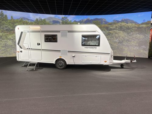 Weinsberg CaraOne Edition HOT 480 QDK bunk bed / transverse bed photo: 2