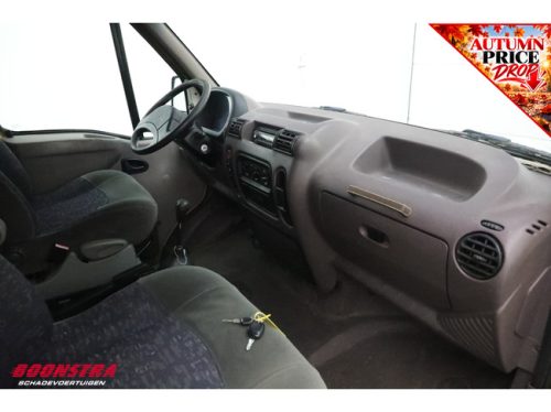 Renault Master 2.8 dTi Van conversion Awning Solar AHK photo: 18