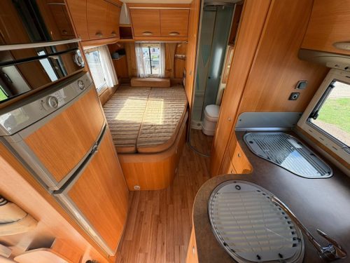Chausson Allegro 93 Airco,Topindeling,Festbett  Foto: 12