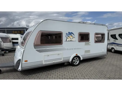 Knaus Sudwind 500 FU Franz&ouml;sisches Bett Rundsitzgruppe Toilette Foto: 15