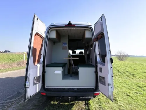 Mercedes-Benz Sprinter 316 CDI by Hop Campers Foto: 13