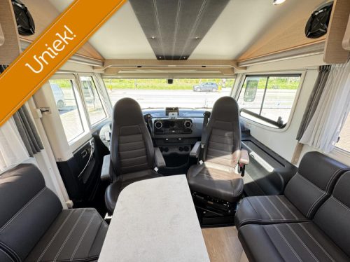 RAPIDO M66 Automatic Single Beds Levelling System 2x Air Conditioning photo: 12